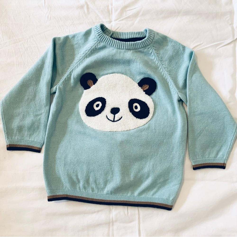 Panda sweater